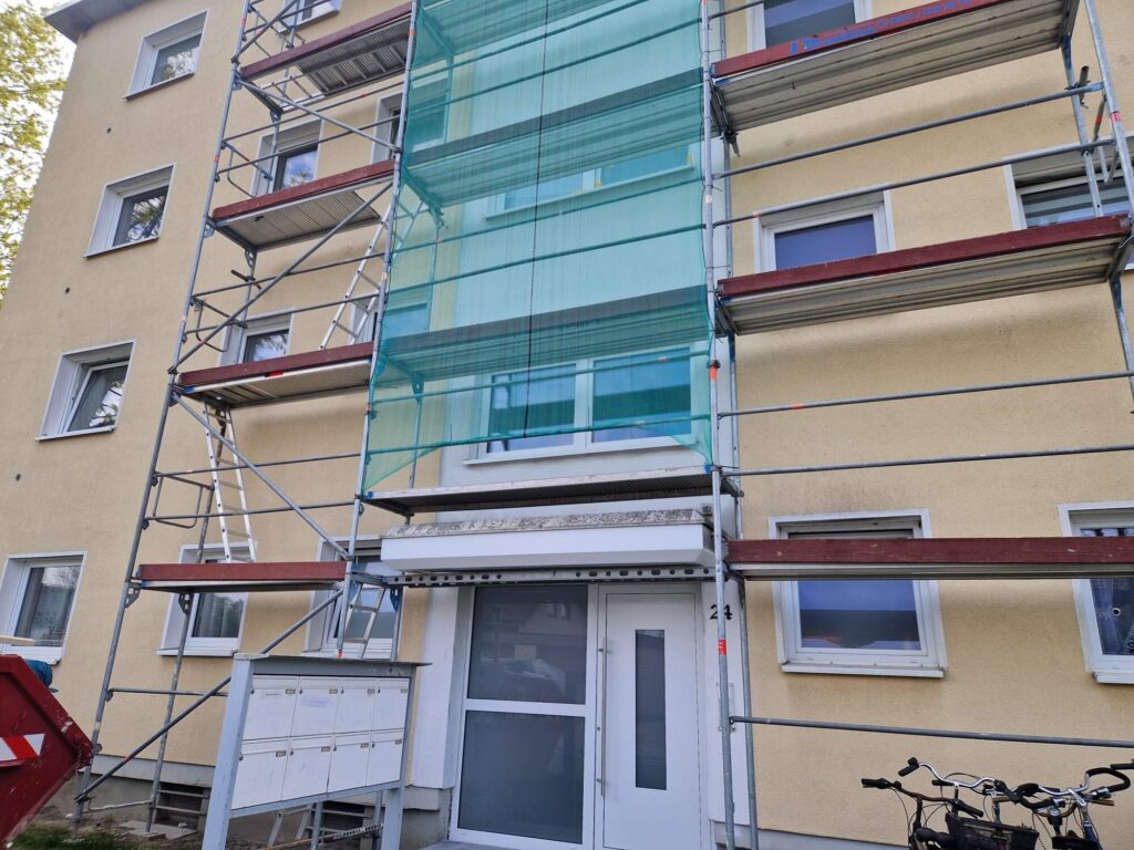 Haustür in Lotte für Mehrfamilienhaus